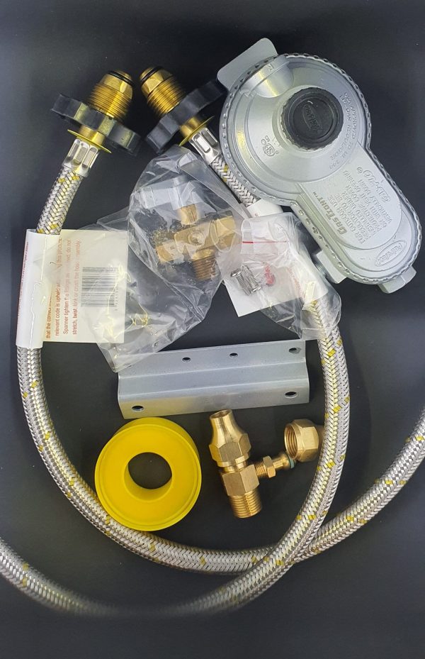 Gas Twin Regulator & Flex Pig Tail Kits